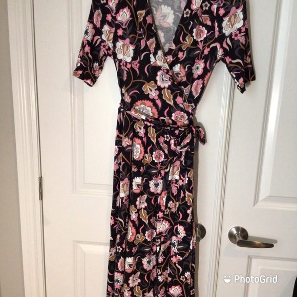 Black Opulent Floral Lavinia Wrap Dress - NWT - Picture 3 of 9